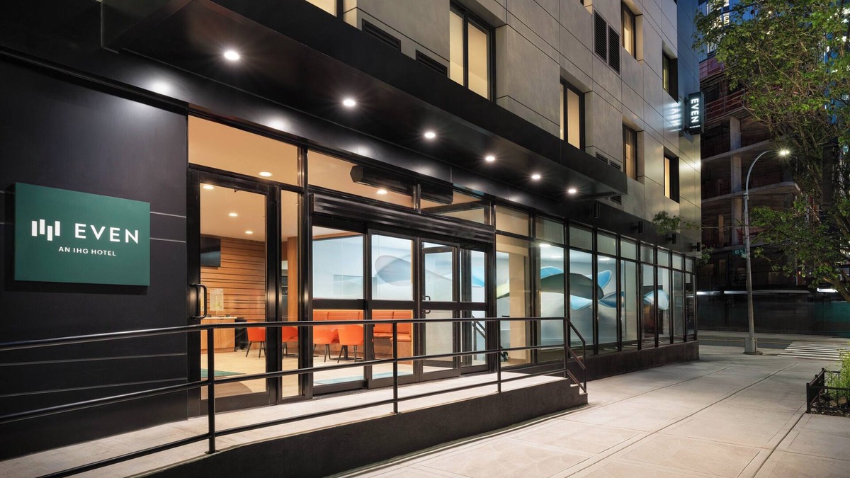 Hunters Point Hotel | EVEN Hotel Long Island City New York by IHG