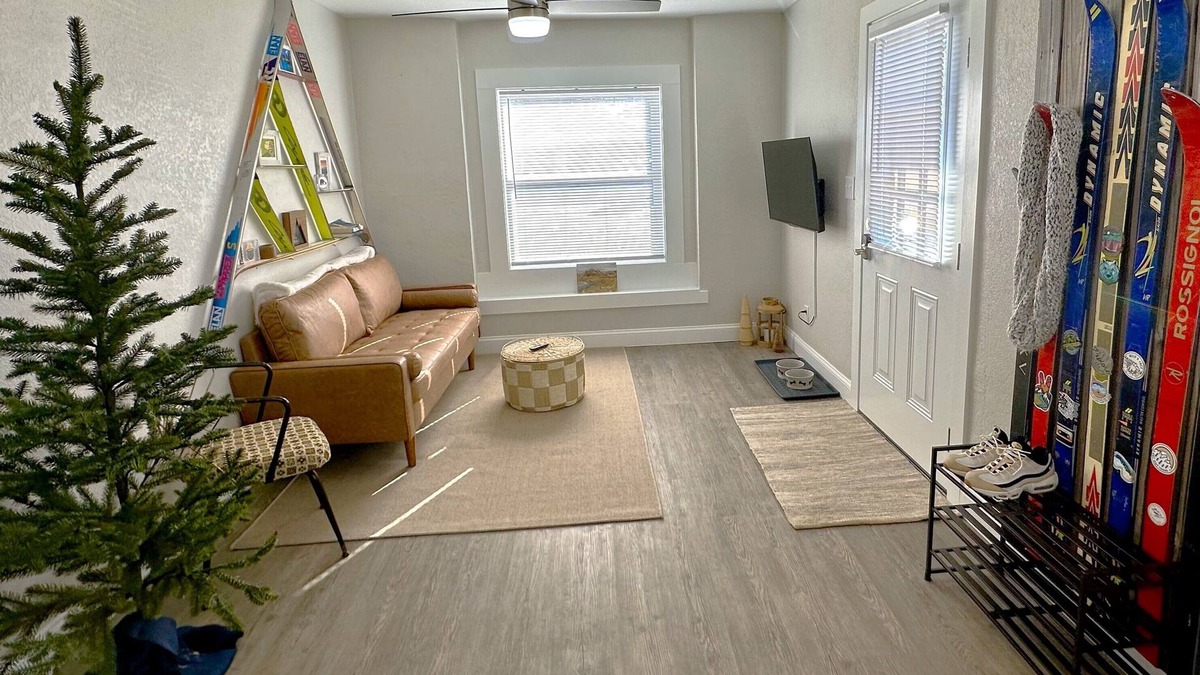 Norfolk House | Ever Rest at Sheppard's Landing - entire home in Norfolk, VA