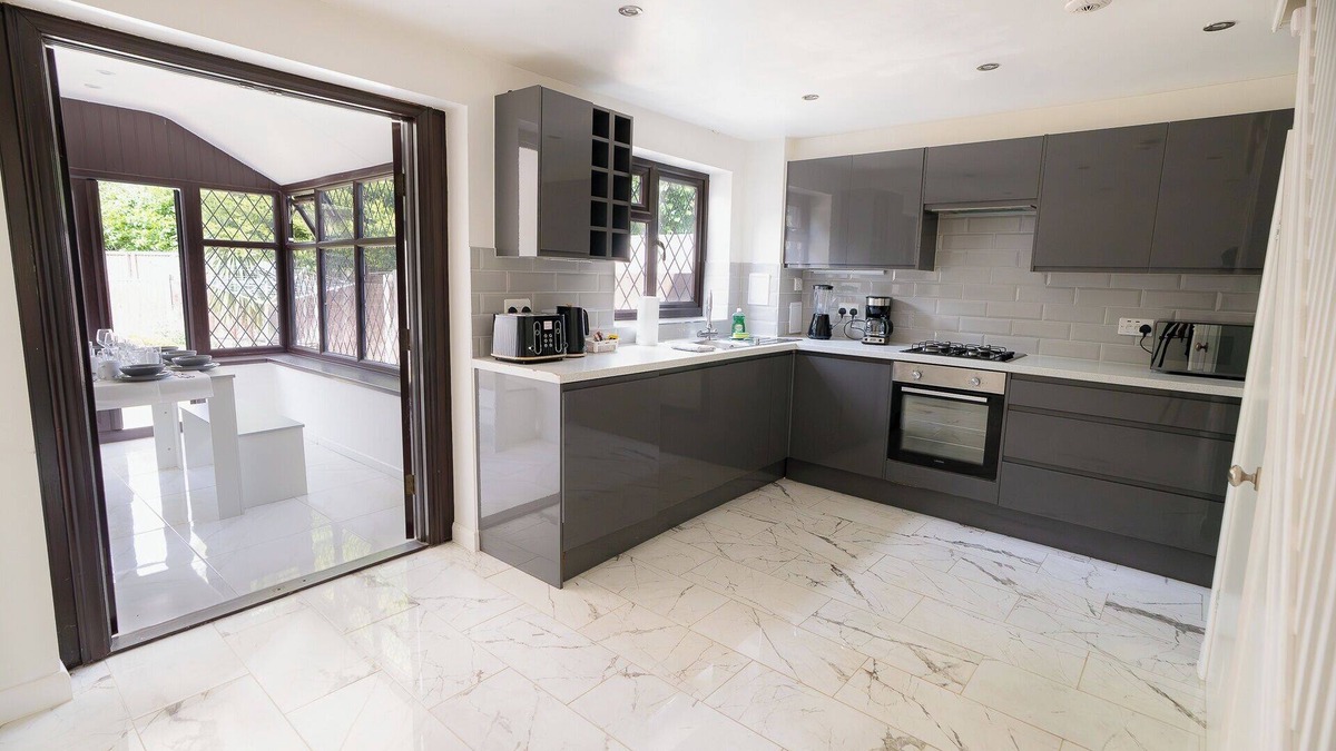 Gillingham House | Everglades Hideaway in Gillingham