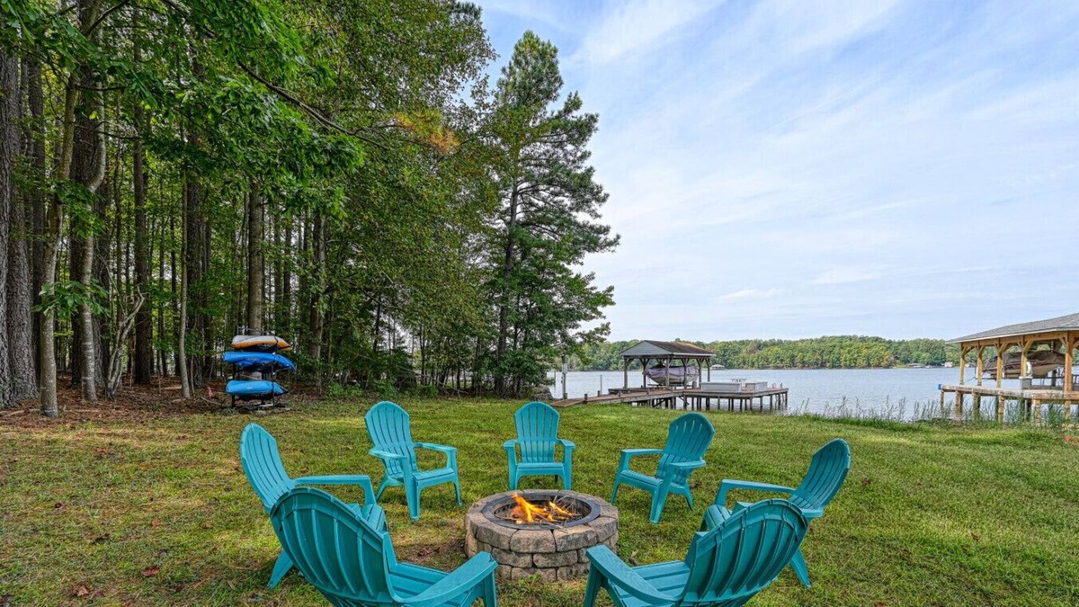 Bumpass Apartment | Evergreen Escape at Lake Anna
