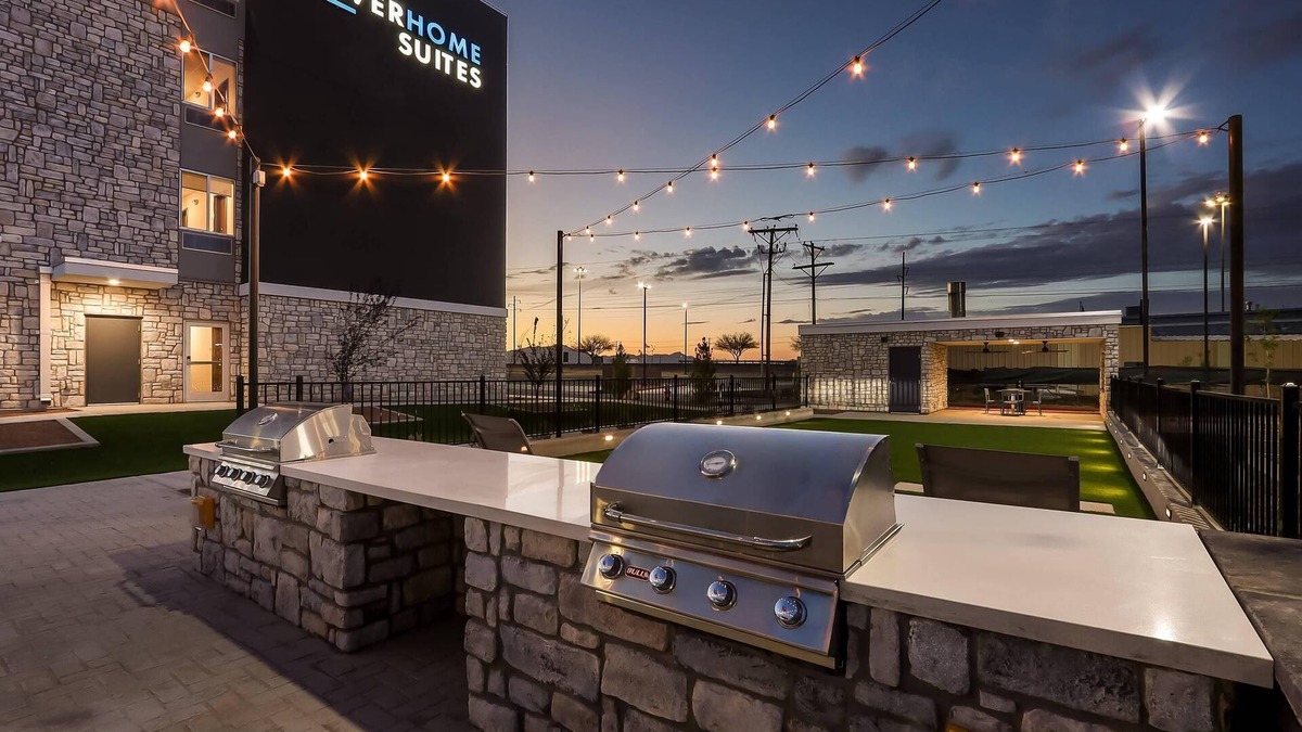 Biggs Field Hotel | Everhome Suites El Paso Airport Near Fort Bliss