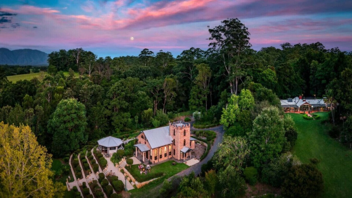 Gleniffer Other | Evermoore Castle - Enchanting Stay w/River Access