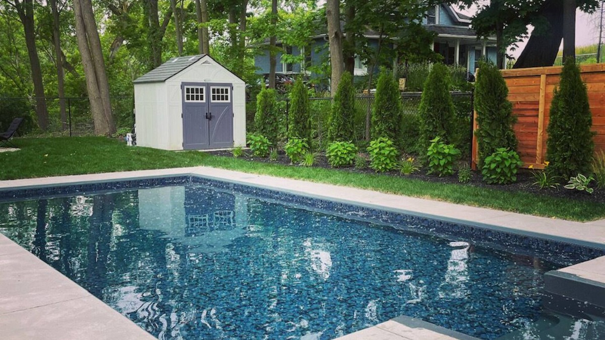 Prince Edward House | Evermore Guest House- Relax Poolside in Town