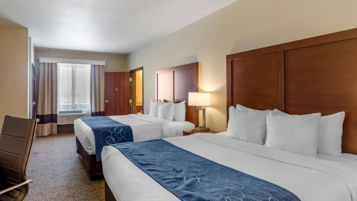 Sun Valley House | Every great day starts with a great night!