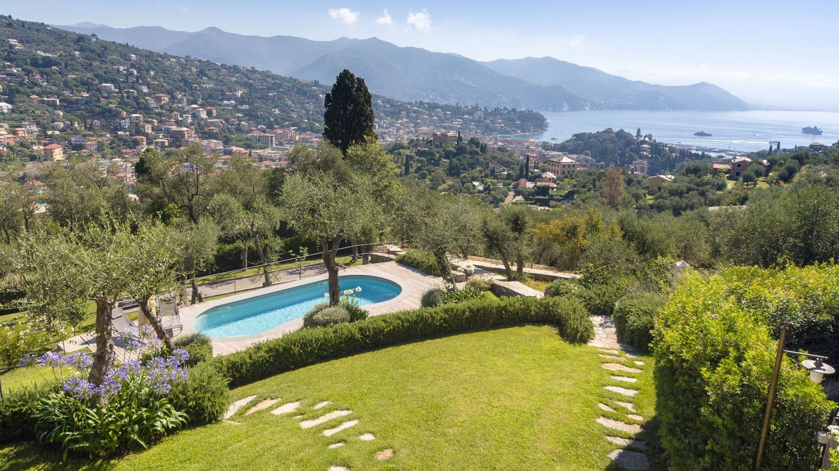 San Lorenzo della Costa House | Everything On The Riviera by At Home