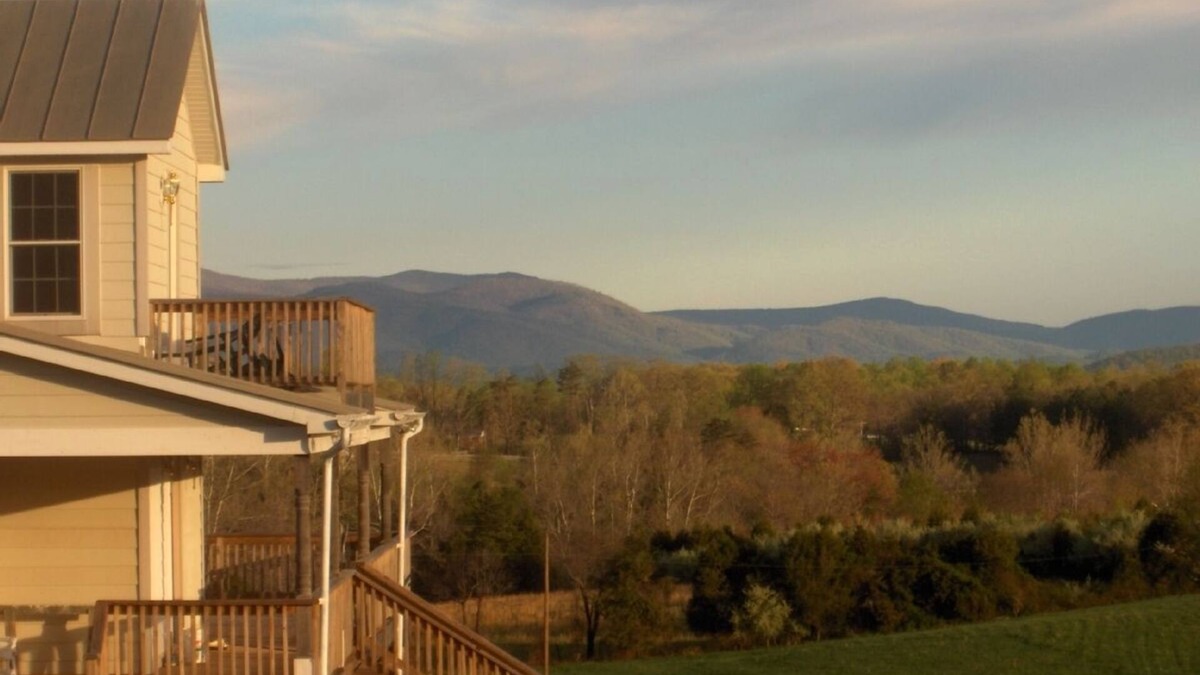 Haywood Cottage | Everything You Could Want: Farm Living, Creature Comforts, & Centrally Located