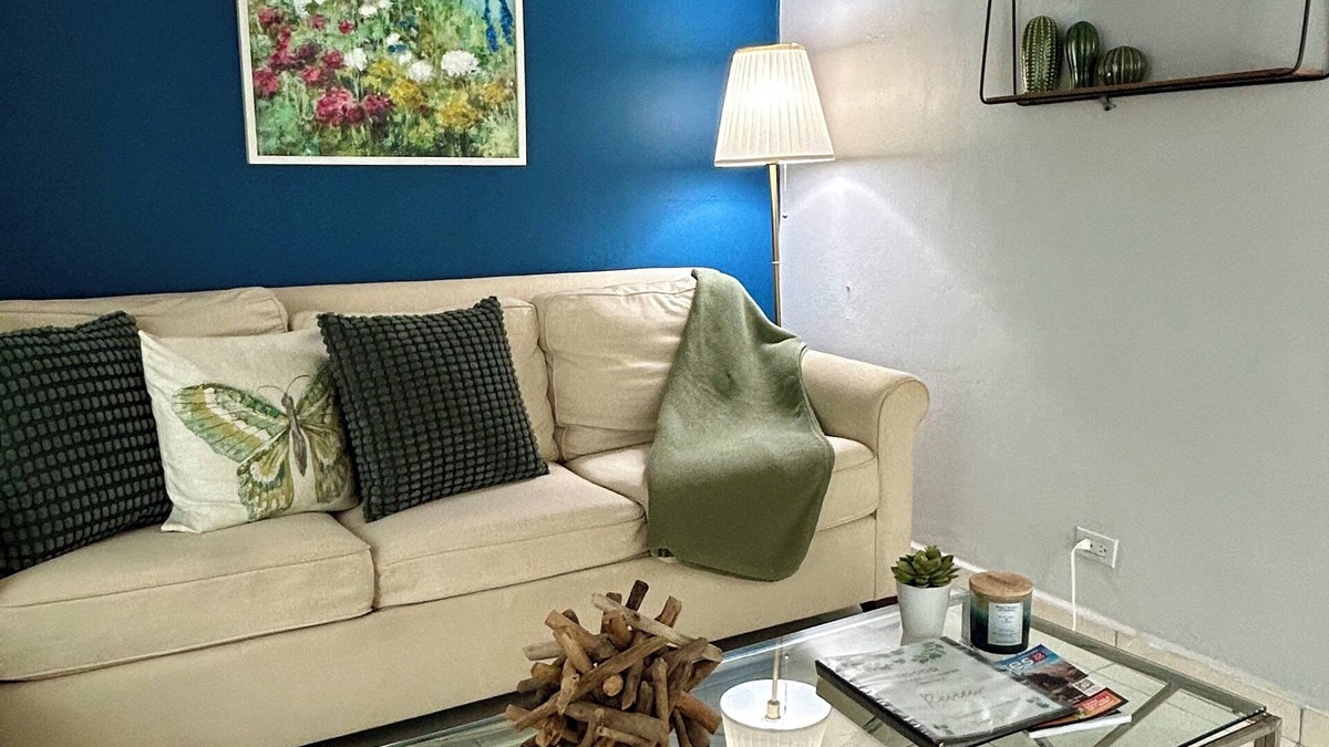 Eleanor Roosevelt House | Everything you need in one place. 5 min from BAD BUNNY concert