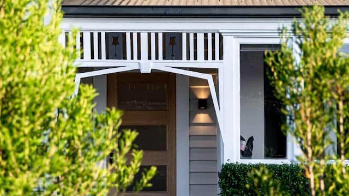 Invermay House | Evie's Cottage, charming with modern comforts