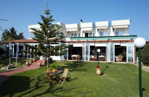 Lokroi House | Evoikos beach & resort