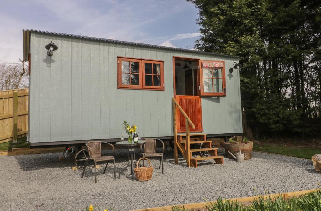 Cottingham House | Ewes Welcome