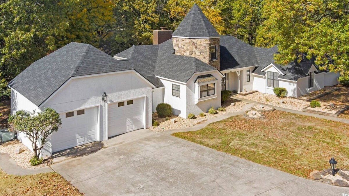Springdale House | Excalibur NWA - Private Pool - Gameroom