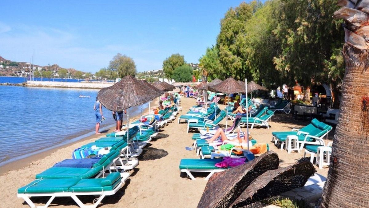 Yalikavak Villa | Excellent 3 Bedroom Private Villa With Private Swimming Pool And Private Garden.