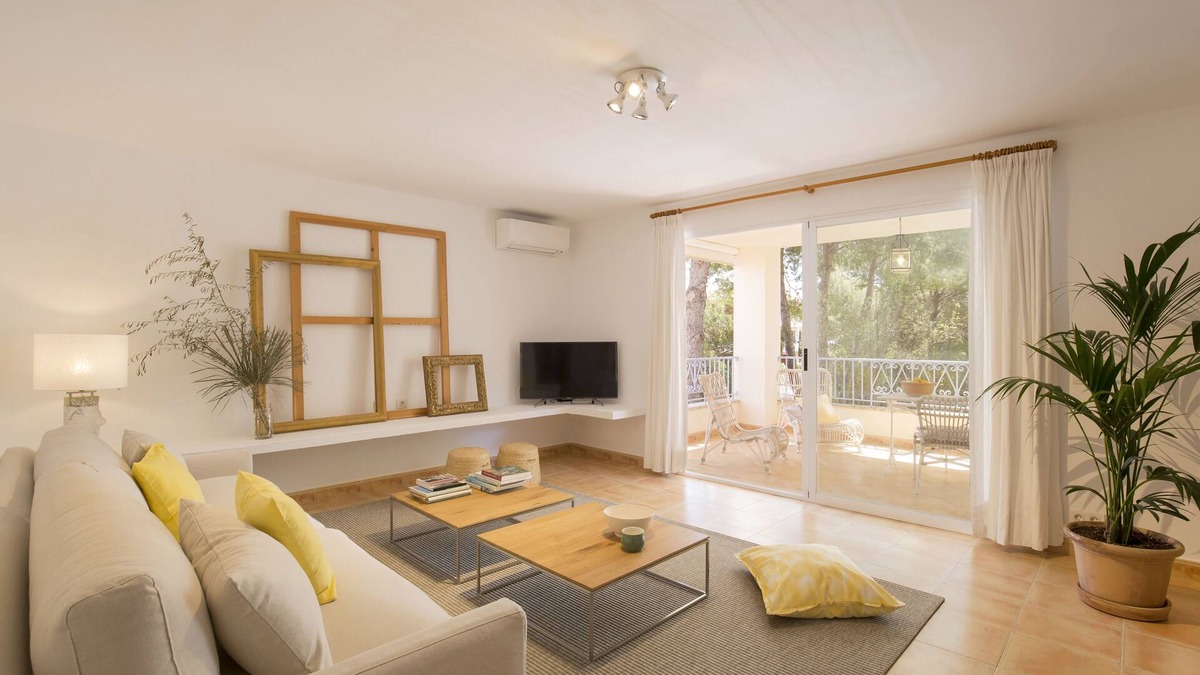 Puerto de Pollensa Apartment | Excellent apartment for 2 adults. New Promotion 10% off all season