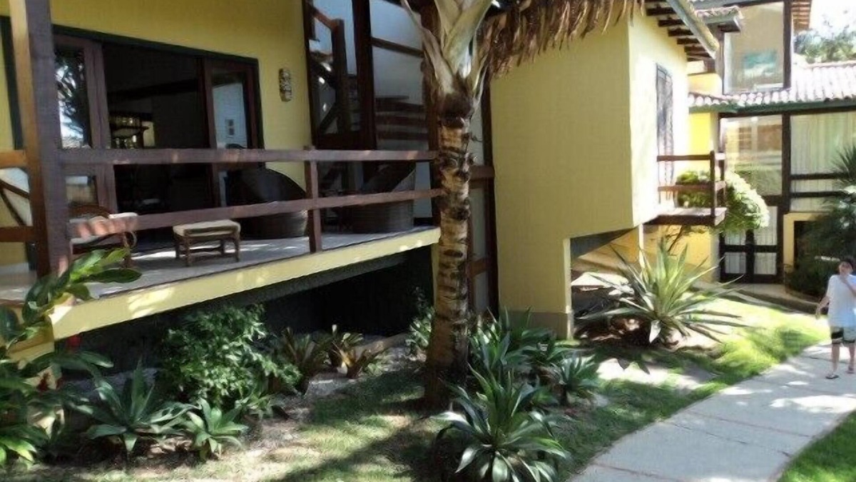 Joao Fernandes House | Excellent duplex house in condominium near the beach with sauna and pool