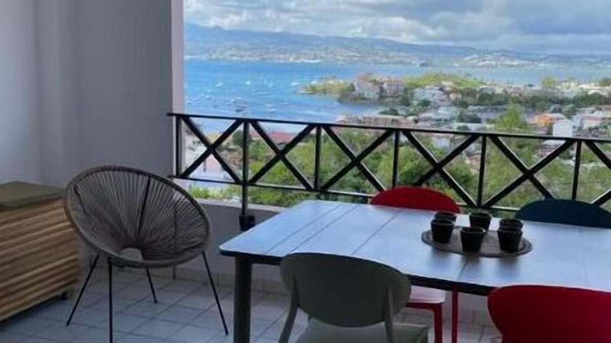 Tartane Apartment | Excellent location - nice DUPLEX - Sea view