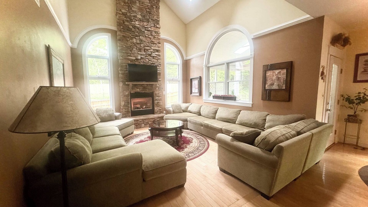 Cape Saint Claire House | Excellent Location, Super Clean, Super Spacious, Near Bay & Downtown Annapolis