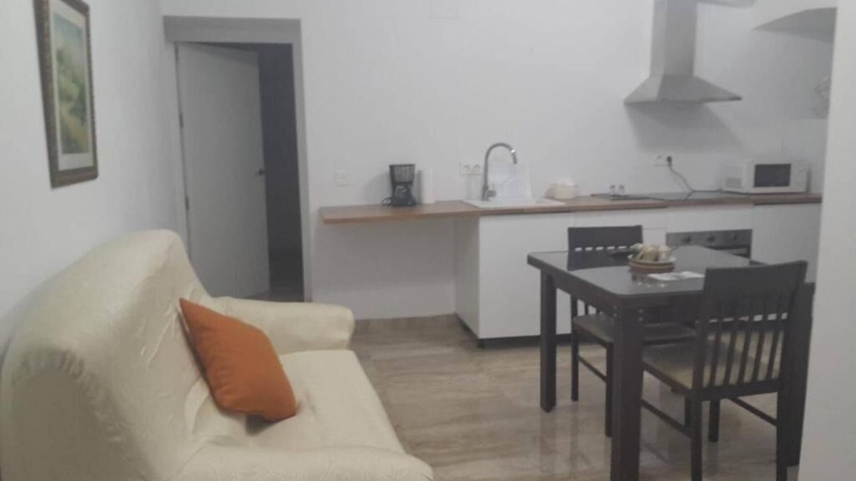 Ubeda Apartment | Excellent location to all historic building and monuments in Ubeda