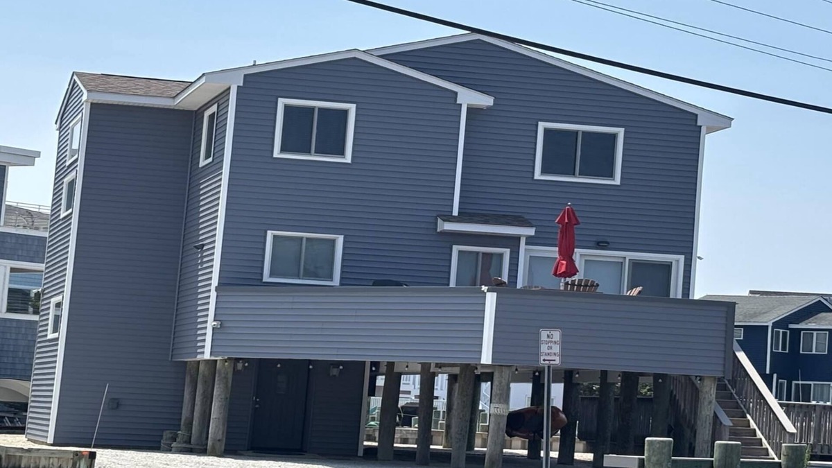 Ship Bottom House | Excellent views from this Ship Bottom single family home