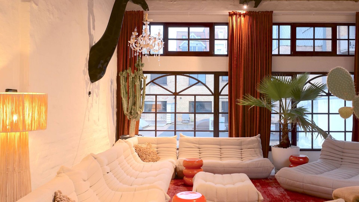 Knokke Apartment | Exception retro design loft in the heart of Knokke