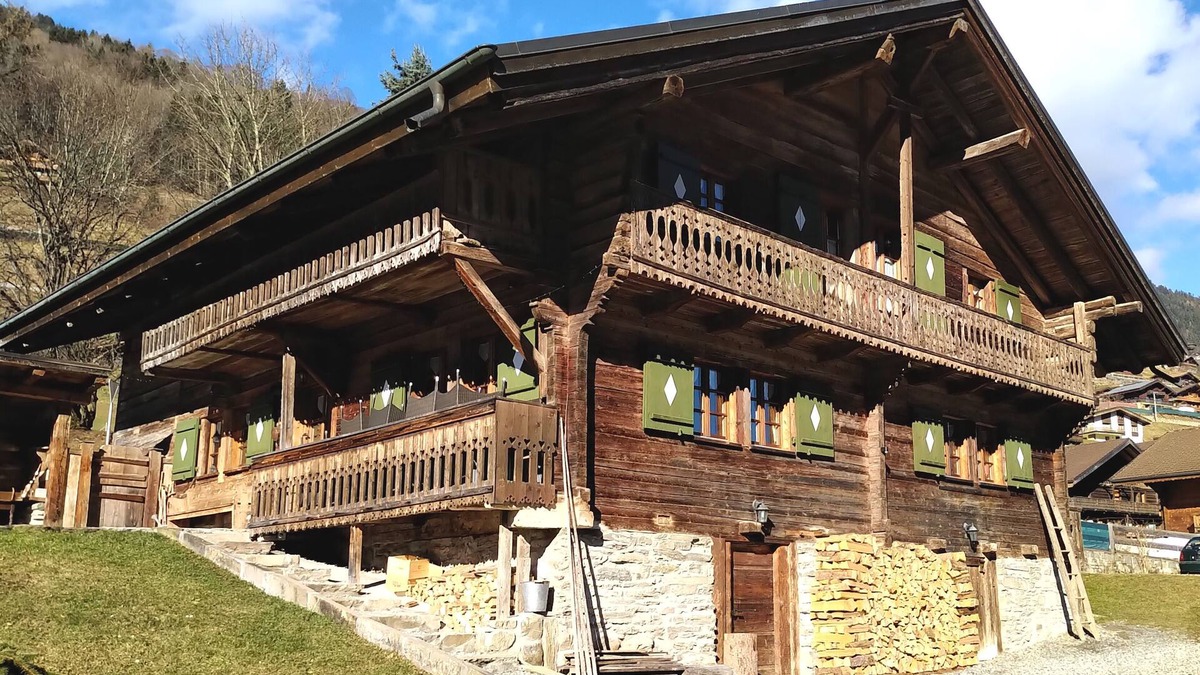 Troistorrents Ski Chalet | Exceptional chalet with charm and plenty of space