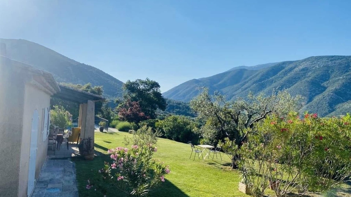 Mollans-sur-Ouveze House | Exceptional house with view of Mont Ventoux