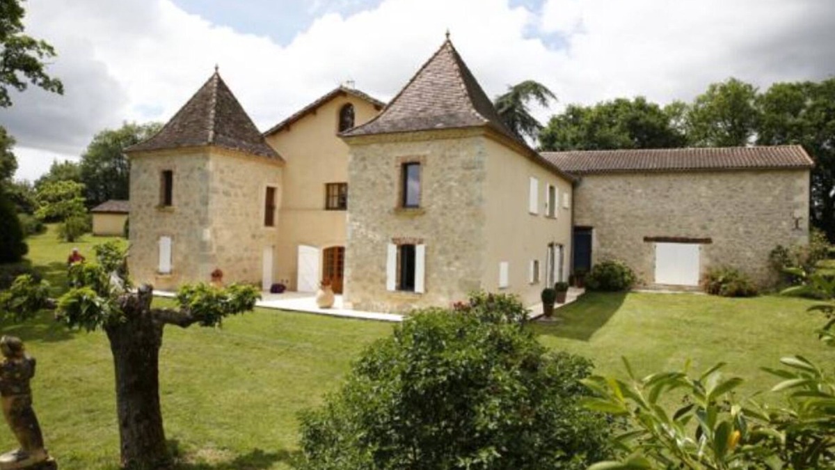 Lagarde House | Exceptional gite for 4 people with private pool