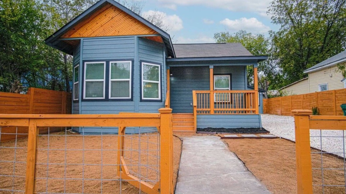 Historic Garderns House | Exceptional Home So Close to Riverwalk & Downtown!