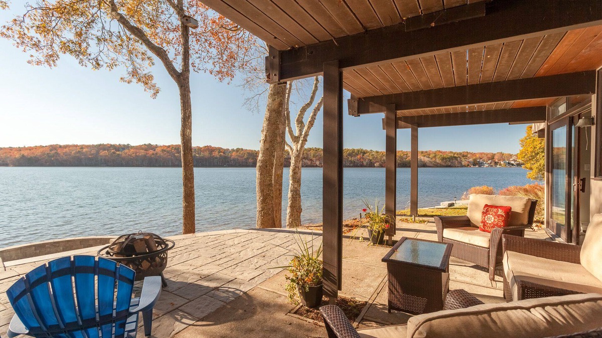 West Wareham House | Exceptional Lakefront "Deck" House with incredible water views!