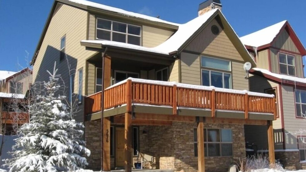 Bear Hollow Village House | Exceptional Ski Home 4BR Sleeps 10 WINTER Monthly Rate Available