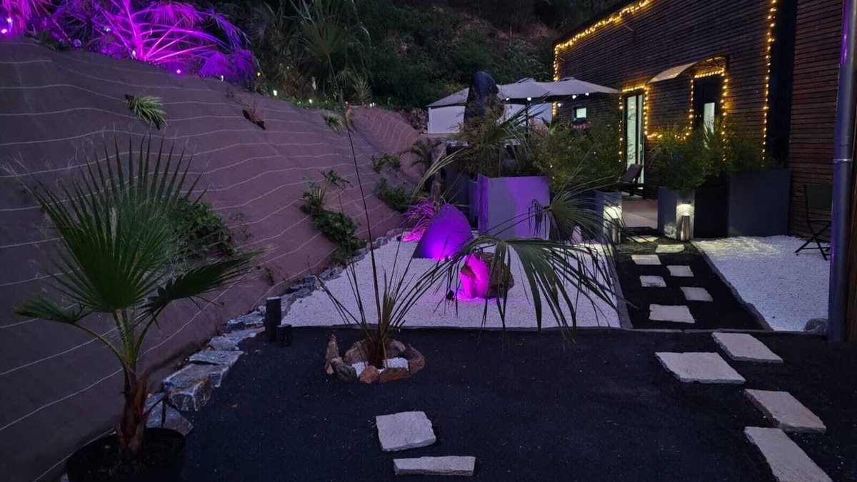 Beaucroissant Apartment | Exceptional suite spa sauna and private terrace