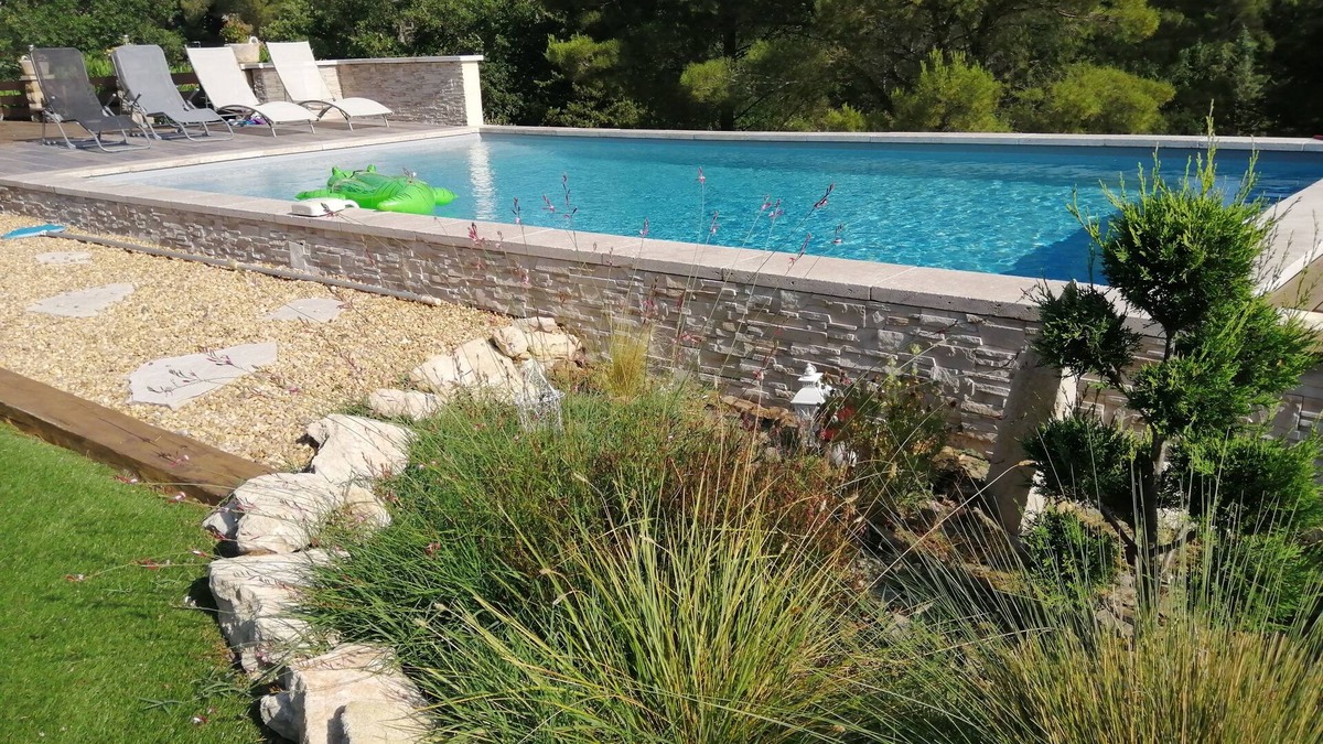 Velleron House | Exceptional view 4 km from l'isle/sorgue