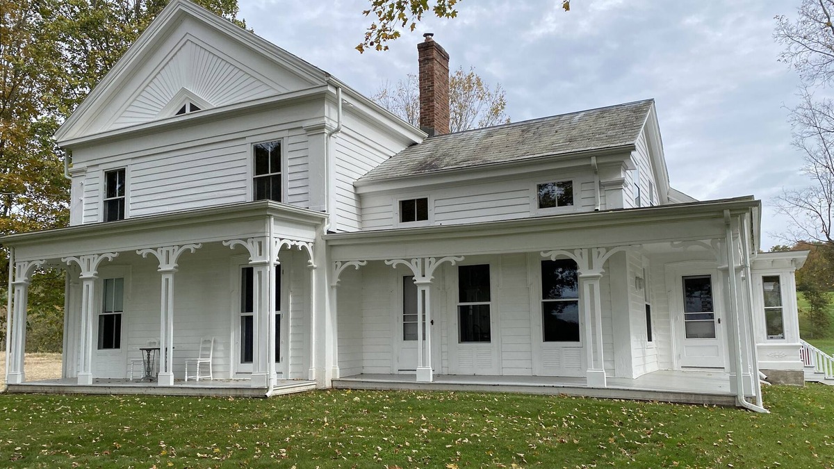 Johnsonville Other | Exceptionally beautiful and spacious country home