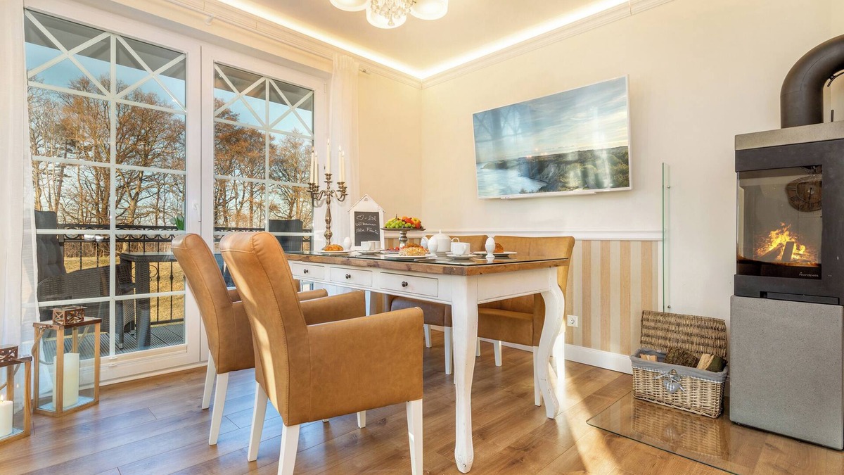 Zingst Apartment | Exclusive disabled-friendly apartment on the first floor of Villa Strandblic