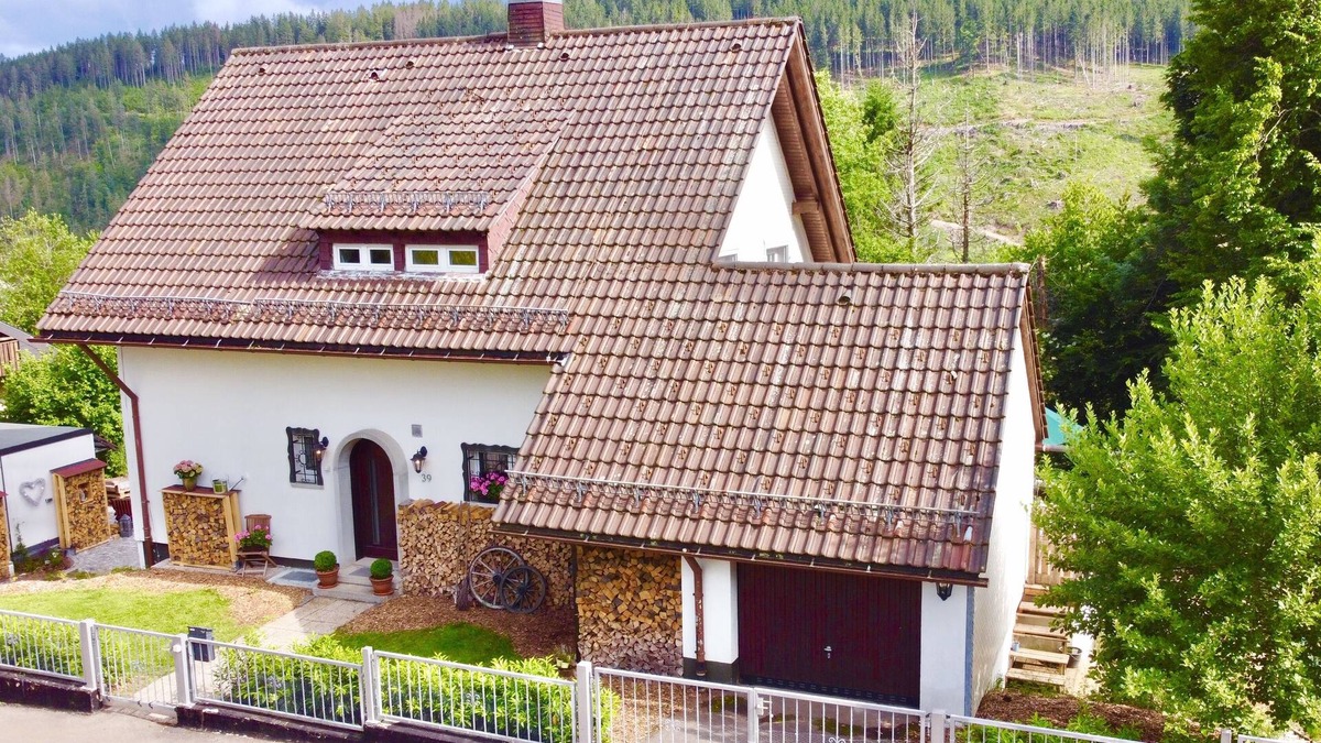 Falkau House | Exclusiv Wohnen im Hochschwarzwald, Incl. Einliegerwohnung