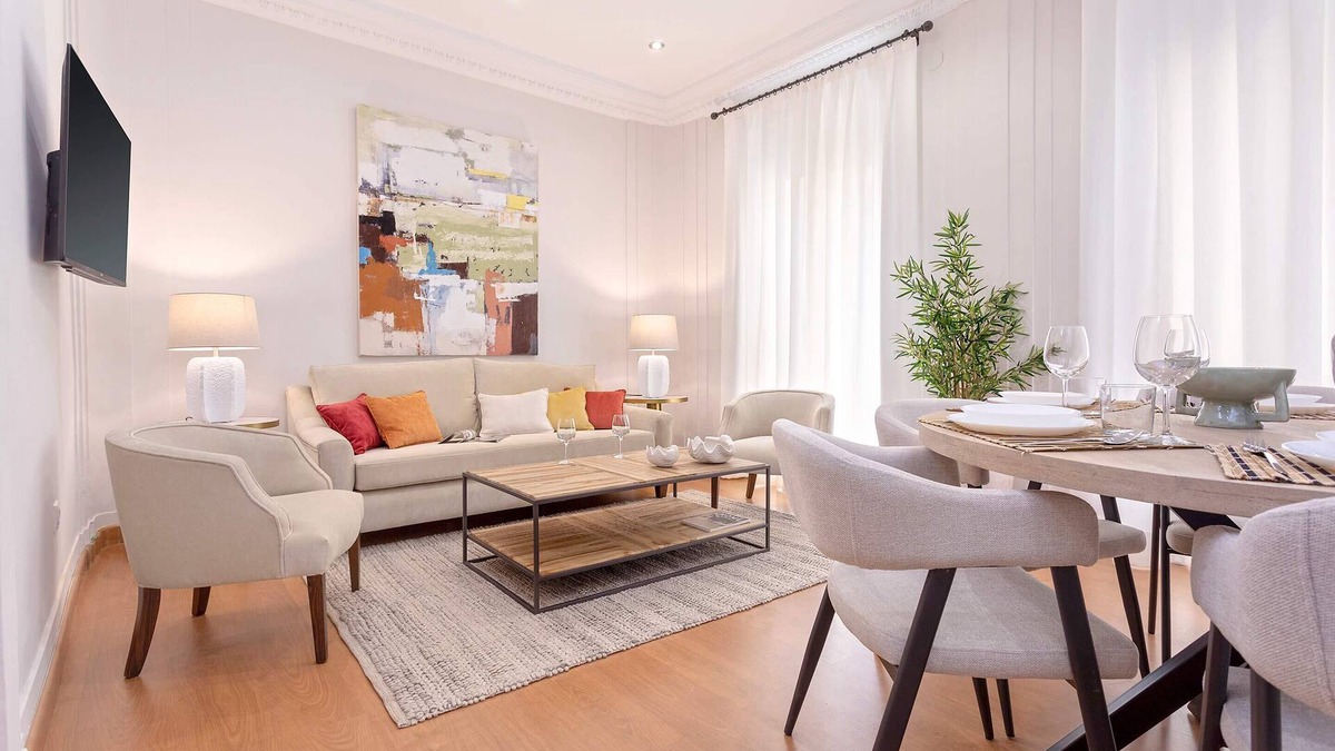 Centro Comercial Apartment | Exclusive apartment in Cordoba Center. Sandoval