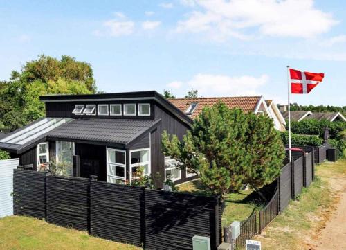 Karrebksminde House | Exclusive Architect Designed Beach House