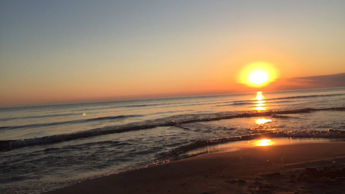 Pulaski House | Exclusive Beachfront Paradise