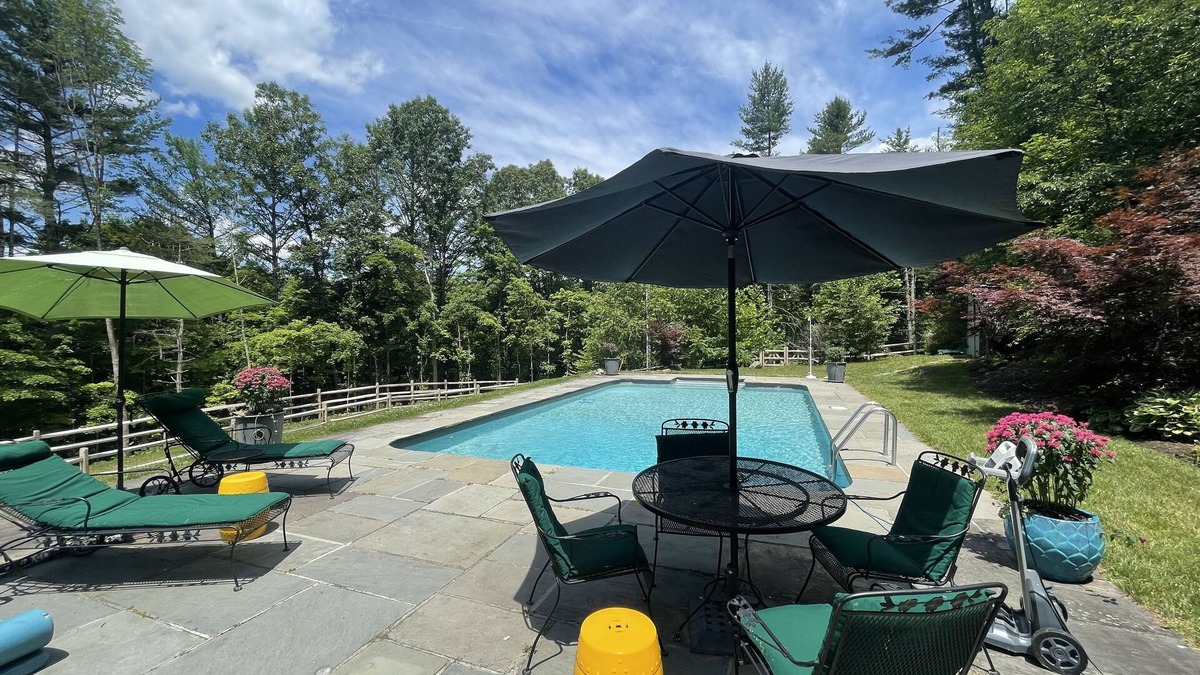 Marble Dale House | Exclusive & Bucolic Spot in Ideal Area with Private Pool!