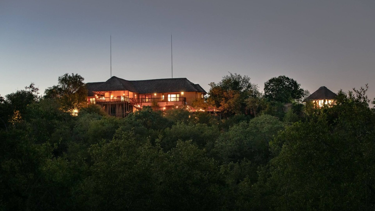 Hoedspruit Villa | Exclusive Bush Villa Inside the Greater Kruger National Park, home of the Big 5