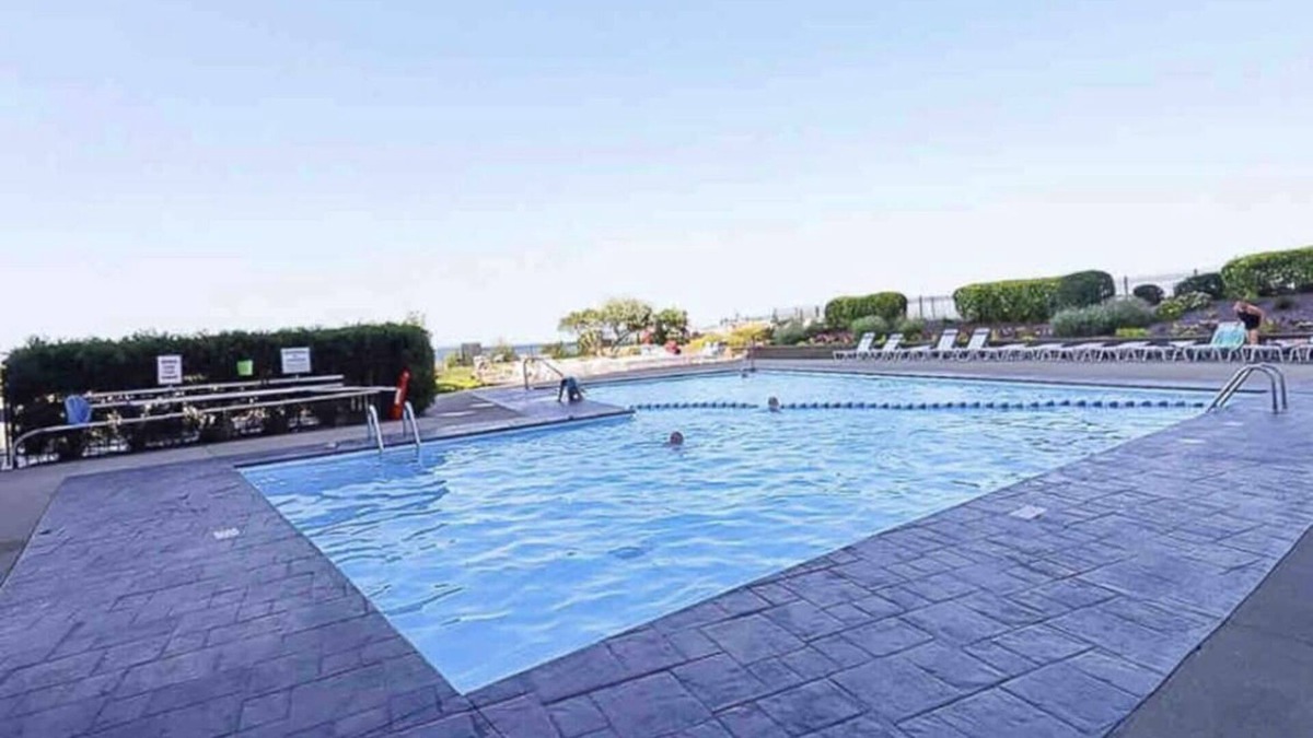 Lakewood Condo | Exclusive Carlyle Lake Getaway!!