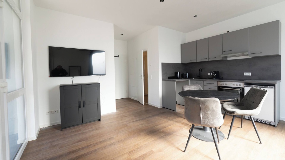 Tuttlingen Apartment | Exclusive City Apartment Perfect Business Stays