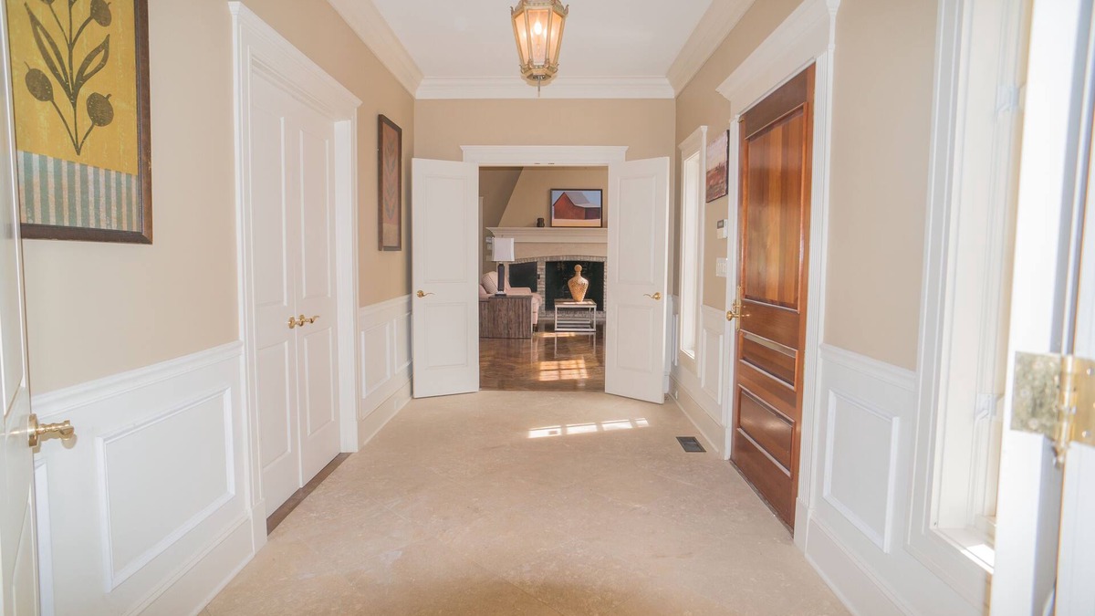 Easton House | Exclusive Executive Compound only 1 Hour to NYC