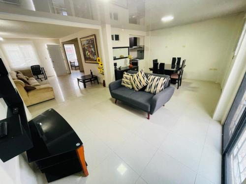 Urbanizacion Villa del Rey Apartment | Exclusive family home with 4 bedrooms, a barbecue, and parking