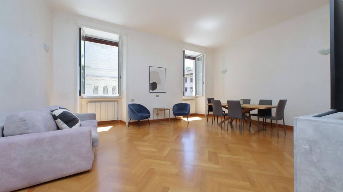 Rione XI Sant'Angelo Apartment | Exclusive Historic Ghetto Flatinrome