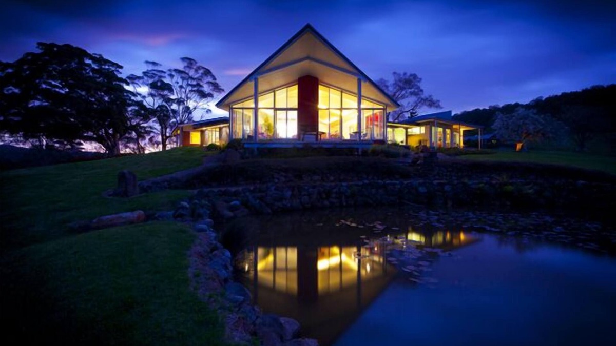 Broughton Vale Cabin | Exclusive Mt Hay Retreat, Berry