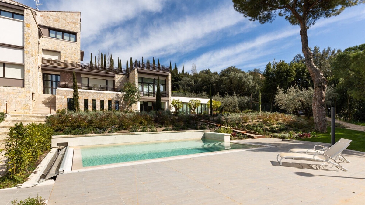 Perugia Apartment | Exclusive Perugia Getaway - Shared Pool & Parking