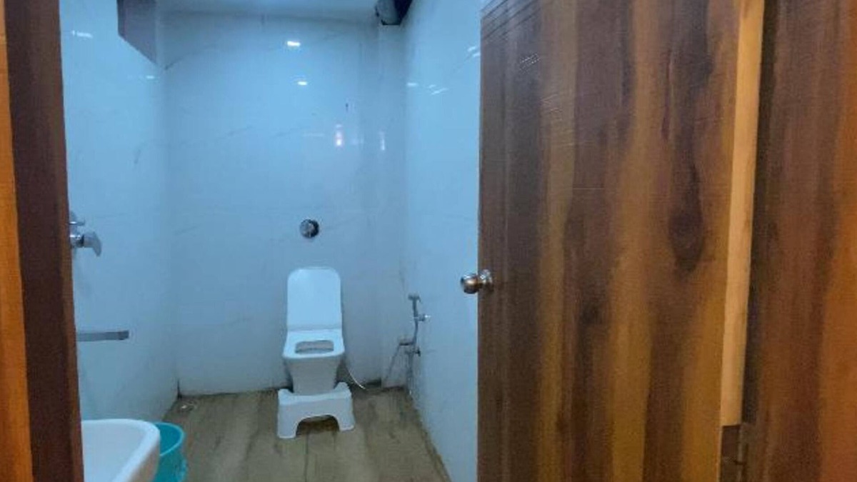 Allahabad Bed & Breakfast | Exclusive premium 2-bedroom in Prayagraj with AC, WiFi