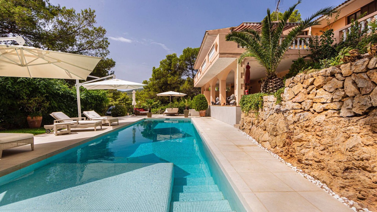 Son Vida Villa | * * Exclusive Spanish-style villa*Villa Es Pont, up to 10 pers