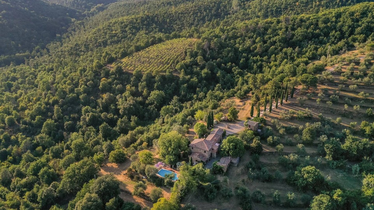 Monte San Savino House | Exclusive vacation home with pool in the heart of Tuscany for max. 10 people