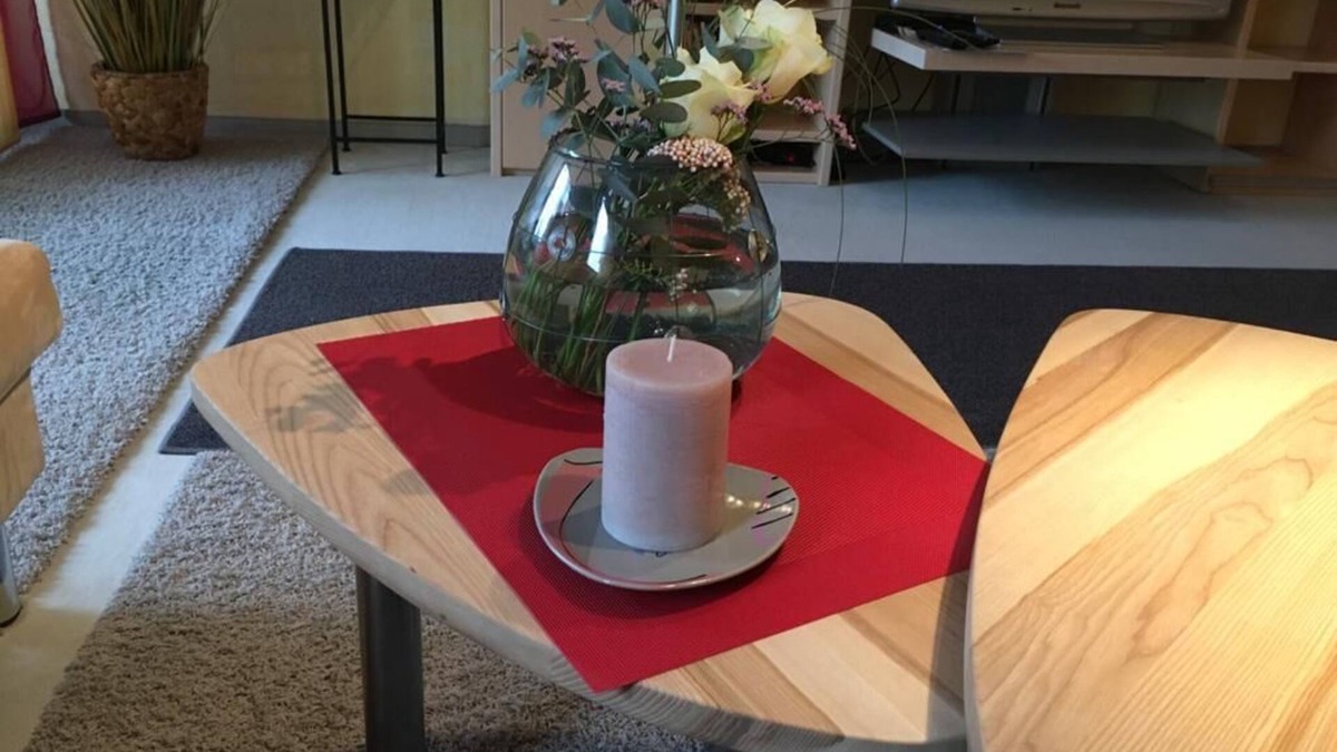 Ueberlingen Apartment | Exclusive vacation apartment near the lake in a residential complex with a park-like garden